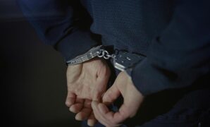 1757352550333-ilustrasi-kejahatan_169