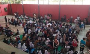 1758734849451-korban-keracunan-mbg-di-bandung-barat-1758700143880_169