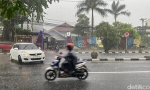 1759274224663-ilustrasi-hujan-di-sidoarjo-1755587807208_169