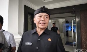 1759404463184-sekretaris-daerah-sekda-jabar-herman-suryatman-1757491838980_169