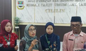 1759491210987-konferensi-pers-rsud-cililin-terkait-kematian-siswi-smk-di-kbb-1759396491257_169