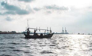 1759923031623-kala-nelayan-kembali-ke-kampung-halaman-4_169