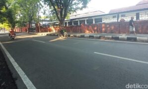 1759965670234-jalan-menuju-kawasan-bima-kota-cirebon-1759928004496_169