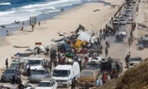 1760203467888-warga-palestina-mengungsi-dari-kota-gaza-setelah-israel-merilis-peringatan-terakhir-untuk-mengungsi-pada-1-oktober-1759395764816_43