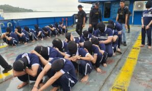 1760376345333-sejumlah-napi-berisiko-tinggi-dari-jakarta-dipindah-ke-lapas-nusakambangan-senin-13102025-1760327494271_169