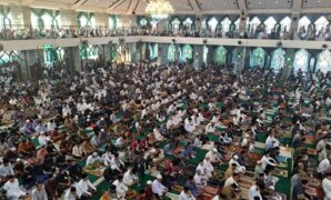 1760397522727-ilustrasi-menjelang-sholat-id-1749024211003_169