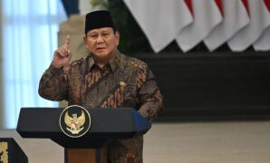 1761002180441-prabowo-pimpin-sidang-kabinet-di-setahun-pemerintahan-1760958810072_169