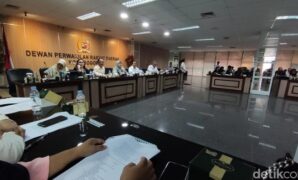 1761154271051-rapat-dengar-pendapat-rdp-di-gedung-dprd-kota-bogor-1761111860209_169