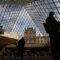 1761369688534-potret-museum-louvre-kembali-dibuka-usai-pencurian-perhiasan-bernilai-fantastis-1761199897131_169