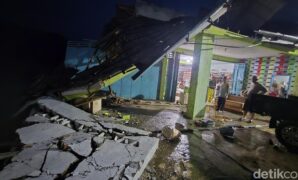 1761629386440-banjir-bandang-di-sukabumi-1761574007417_169