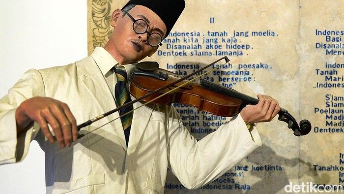 1761629439031-profil-wr-supratman-dan-perannya-dalam-permusikan-indonesia-1_169