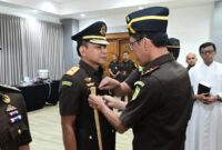 1761651053489-pelantikan-pejabat-di-lingkungan-kejati-jabar-1761639837747_169