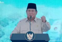 1761737389348-presiden-prabowo-subianto-memberi-sambutan-di-acara-pemusnahan-barang-bukti-berbagai-jenis-narkoba-seberat-21484-ton-di-lapang-1761722684991_169