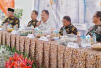 1761866295218-wakil-bupati-karawang-maslani-saat-sambutan-di-acara-gebyar-paten-kecamatan-tegalwaru-1761817255337_169