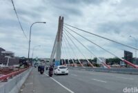 1761996209159-berganti-nama-hari-ini-begini-arus-lalin-di-flyover-pasupati-4_169