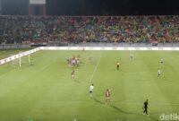 1762017672337-bali-united-menelan-kekalahan-dari-persib-bandung-di-stadion-kapten-i-wayan-dipta-gianyar-sabtu-1112025-1762006513390_169