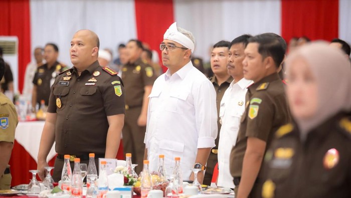 1762255703432-wali-kota-bandung-farhan-1762248340526_169