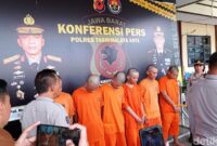 1762407115544-polisi-mengungkap-aksi-perampokan-modus-akun-facebook-palsu-1762325225130_169