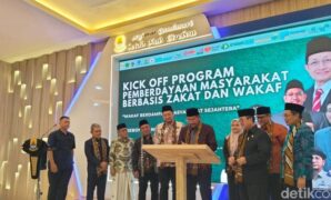 1762471092124-kegiatan-penetapan-kabupaten-cirebon-sebagai-salah-satu-dari-10-kotakabupaten-wakaf-di-indonesia-oleh-kementerian-agama-kemena-1762417575498_169