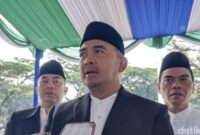 1762536377313-walikota-bandung-farhan-1761110142707_169