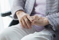 1762557421399-ilustrasi-lansia-1745832803695_169