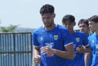 1762709240129-julio-cesar-1762671385533_169