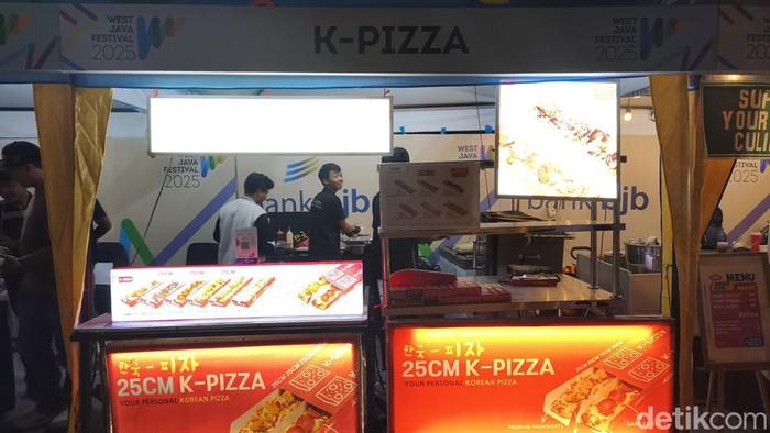 1762709326657-k-pizza-umkm-binaan-bank-bjb-1762691671963_169