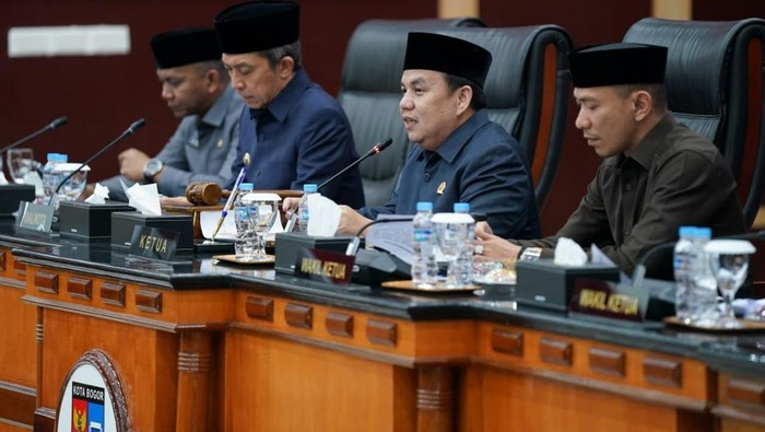 1763033349244-dprd-kota-bogor-1763020044733_169