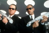 1763227477371-meninblackii-017-aqu120-017-1763186289840_169