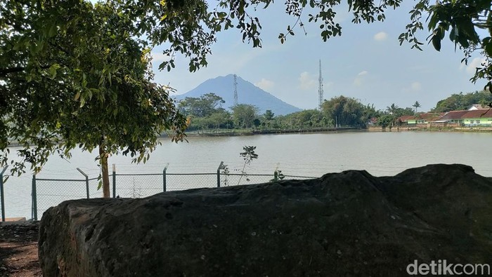 1763379331488-situ-sarkanjut-di-garut_169