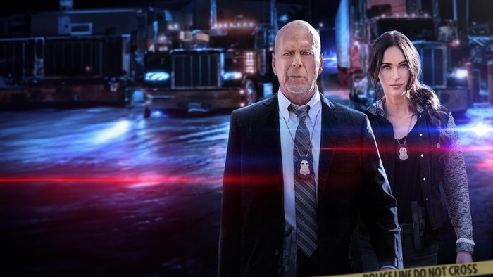 1763485519324-film-midnight-in-the-switchgrass_169