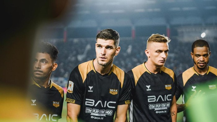 1763615144926-para-pemain-dewa-united-1753780590655_169