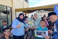 1763831098233-anggota-komisi-ii-dprd-kota-bandung-indri-rindani-membuka-acara-khitanan-massal-pemkot-bandung-ngadoor-1763798663954_169