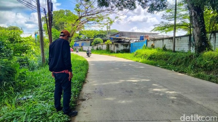 1764047139540-lokasi-kejadian-korban-dan-pembegal-duel-1763960090835_169