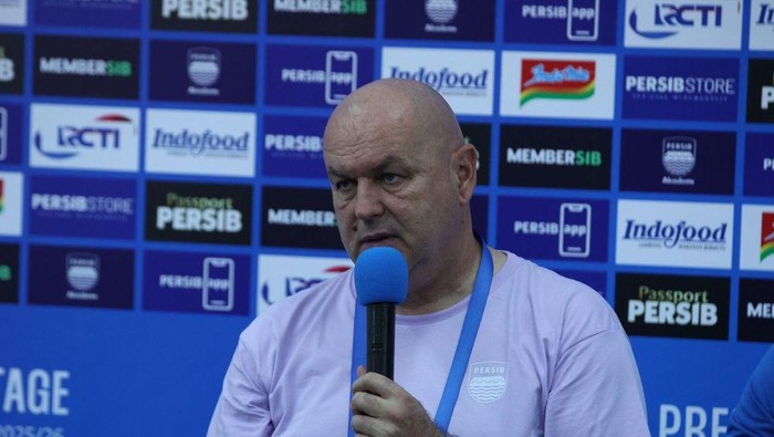 1764068716705-bojan-hodak-1758851425730_169