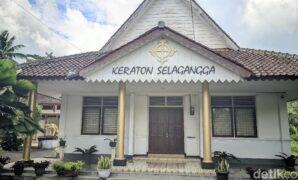 1764327953624-museum-galuh-pakuan-salah-satu-museum-yang-ada-di-kabupaten-ciamis-1764311499698_169