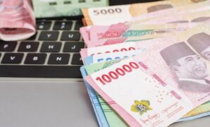 1764327954713-ilustrasi-uang_169