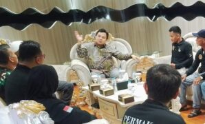 1764781557483-ketua-dprd-kota-bogor-adityawarman-adil-saat-menerima-kunjungan-pengurus-perantau-minang-badunsanak-permak-kota-bogor-1764778487196_169