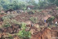 1765019121578-longsor-di-arjasari-bandung-1765001700290_169