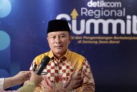 1765105512276-bupati-kuningan-dian-rachmat-yanuar-1747895573301_169