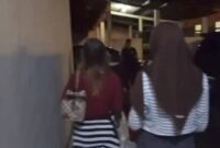 1765105527605-terduga-pelaku-perundungan-saat-diamankan-polisi-1765077887467_169