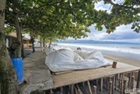 1765256713767-bangunan-ilegal-di-citepus-sukabumi-ditertibkan-1765254925302_169