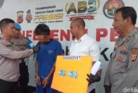 1765364714733-pelaku-pemerasan-atau-pemalakan-pedagang-di-pasar-jagasatru-kota-cirebon-1765359313367_169