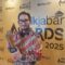 1765386296608-bupati-bandung-barat-jeje-ritchie-ismail-meraih-anugerah-detikjabar-awards-2025-kategori-figur-akselerator-kemajuan-1765382504249_169