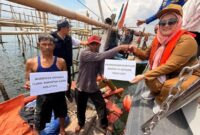 1765472699746-wakil-wali-kota-cirebon-siti-farida-1765446038875_169