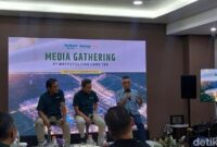 1765667074844-kepala-pelaksana-bp-kawasan-rebana-helmi-yahya-sebut-investasi-di-kawasan-rebana-mulai-tumbuh-1765634137669_169