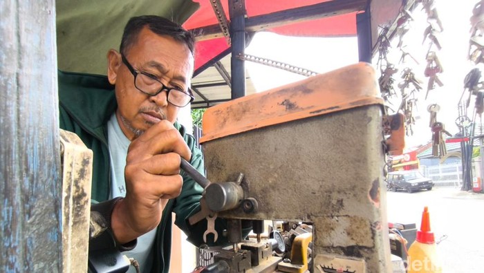 1765688692510-nana-tukang-kunci-di-kuningan-1765521754822_169