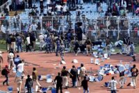 1765710317715-jumpa-fans-lionel-messi-di-india-ricuh-1765621192074_169