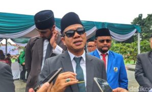 1765796714608-bupati-bandung-dadang-supriatna-1765791371692_169