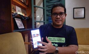 1765796718424-head-of-user-growth-jawa-bali-nusra-gojek-harris-riparev-memperlihatkan-fitur-rekomendasi-destinasi-1765774335959_169